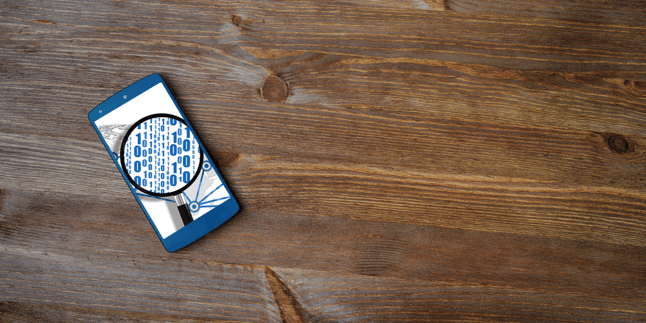 smartphone-wooden-table-tracking