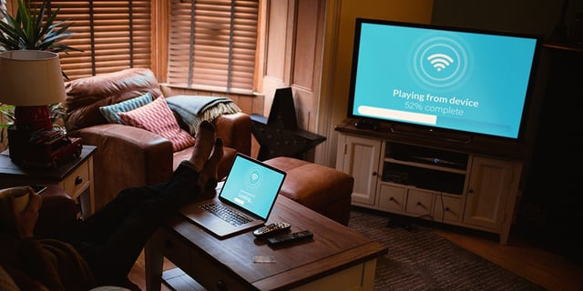 tv-laptop-ott-connected.jpg