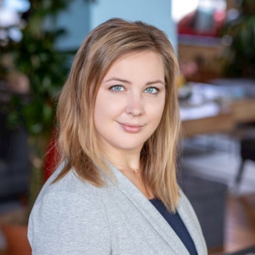 jennifer-derke-headshot